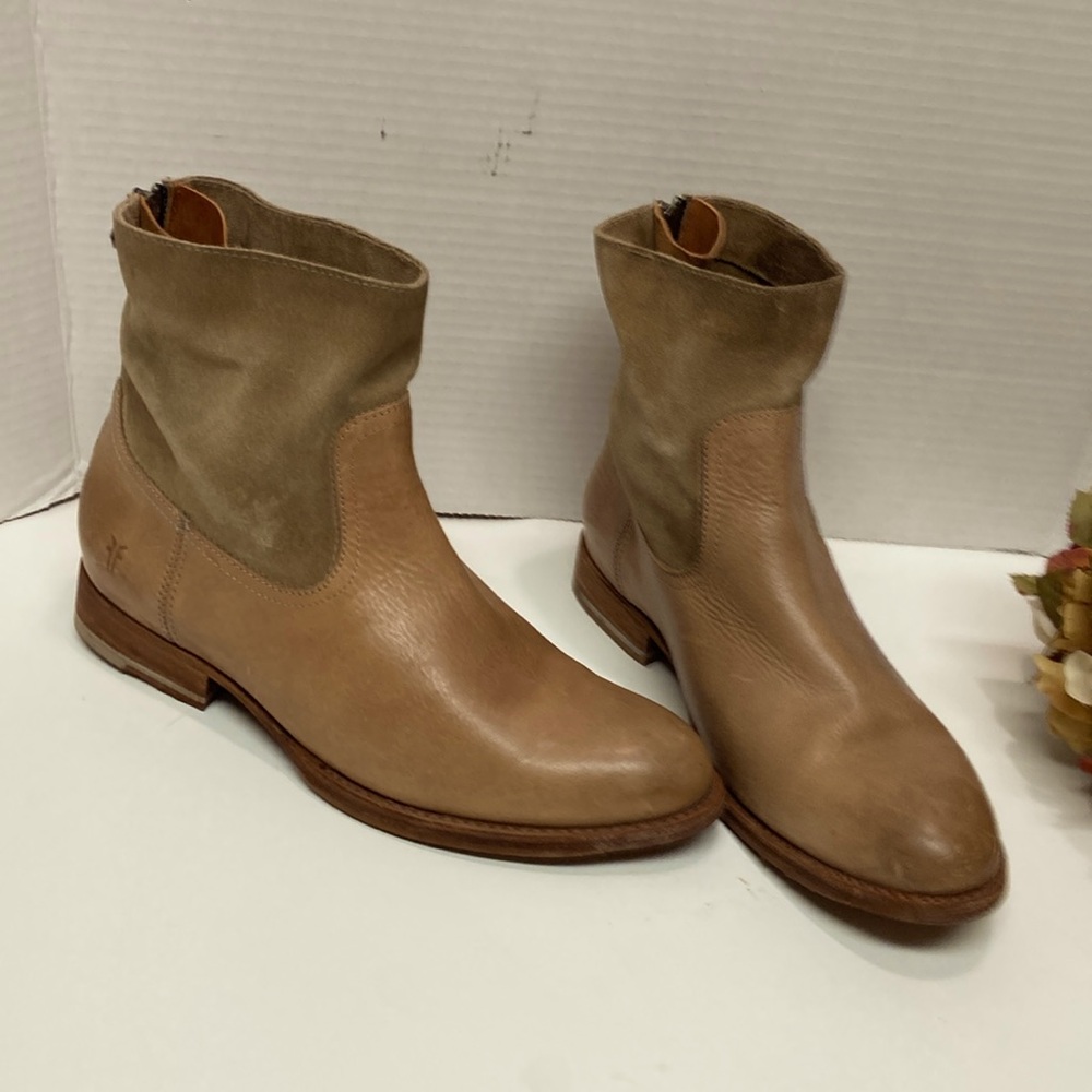 FRYE JAMIE TAN LEATHER SUEDE ANKLE BOOTIES